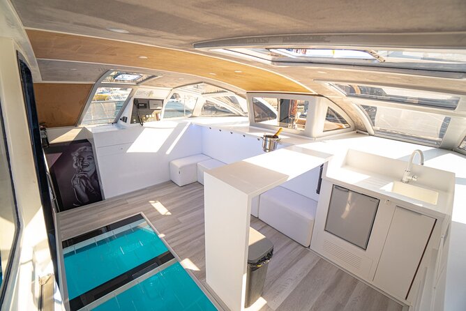 3 hrs. Whale Watching and Relaxing Chill Out Catamaran with glass floor - The First Stretch: Active Searching for Whales and Dolphins