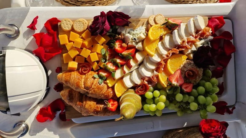 3h Whale Watching Private tour Beneteau Oceanis 440 - Los Cristianos break: snorkeling and local food tasting for a full experience