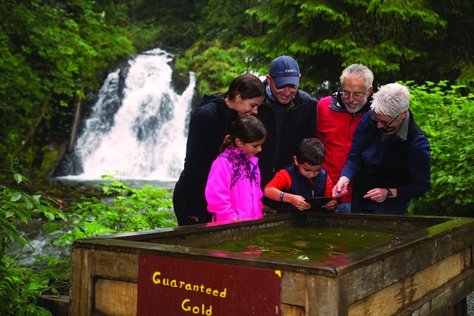 Best of Juneau: Mendenhall Glacier, Whale Watching and Salmon Bake - Smart ways to make the day smoother in Juneau weather