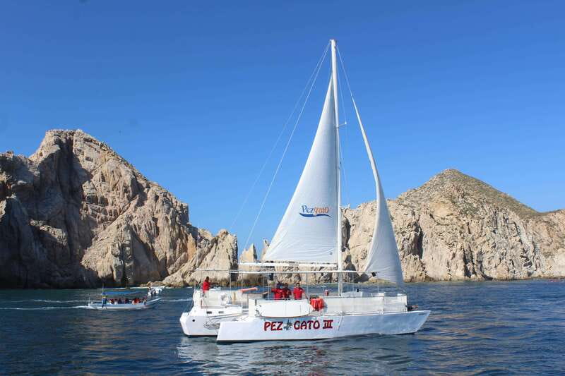 Cabo San Lucas: Whale Watching Experience on Catamaran - Cabo’s signature landmarks from the water: Lover’s Beach, El Arco, Land’s End