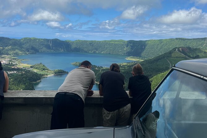 Full Day Sete Cidades with Whale Watching at Mosteiros - Sete Cidades plus Ferraria: the logic behind this full day