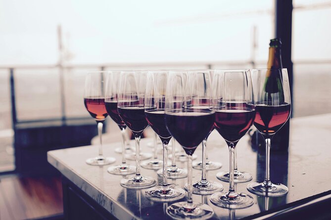 Hermanus Whale Watching and Wine Tasting - A 6:30 am start for whales and wine in one day