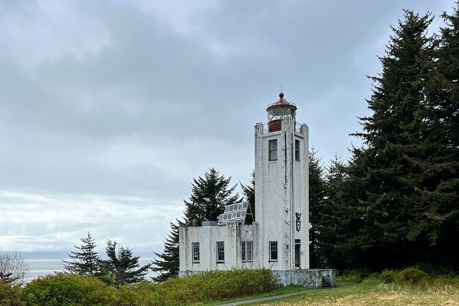 Juneau Lighthouse Tours - Whale watching & Lighthouse Combo - Sentinel Island Light: a short walk that ends with real lighthouse time
