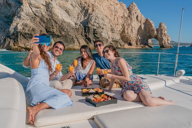 Luxury Catamaran Whale Watching Cabo San Lucas - Hotel pickup to marina: why the “easy start” matters
