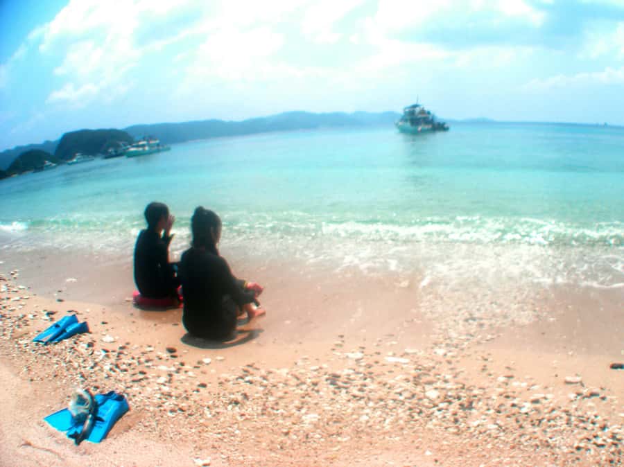 Naha:Kerama Island Experience Dive/Snorkeling/Whale Watching - Getting in shape for the day: gear, meds, and small-group comfort