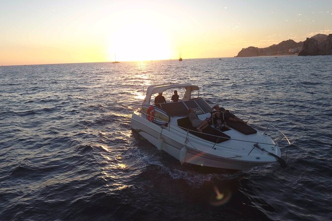 Private Whale Watching on Luxury Yacht in Cabo San Lucas - The whale search: how the crew hunts without wrecking the vibe