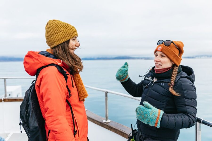 Reykjavík: Whale Watching Cruise on the Amelia Rose Yacht - From deck to deck: what the three viewing levels change for your photos