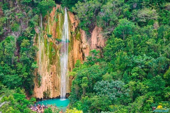 Samaná Whale Watching, waterfall & Cayo Levantado Adventure - Lunch at the Dominican Ranch Buffet: More Than a Sidelight