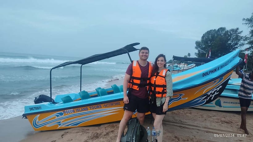 Trincomalee: Dolphin & Whale Watching Boat Tour - Comfort, safety, and who should skip this bumpy ocean