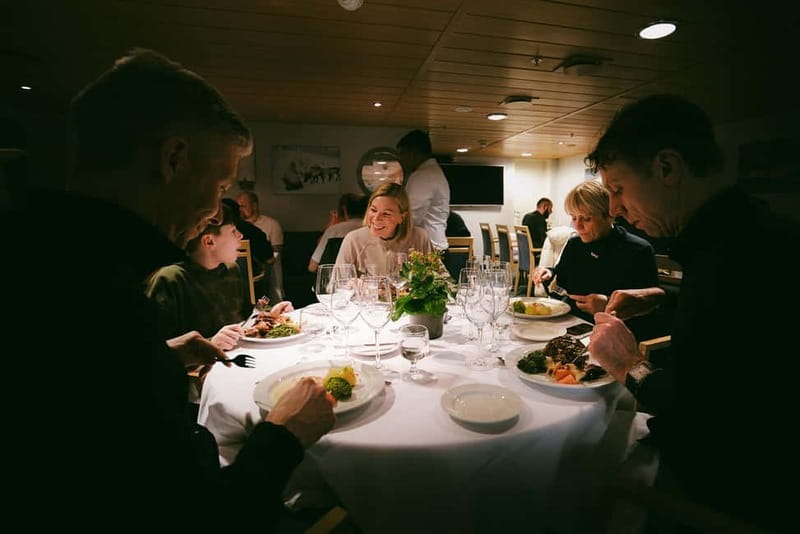 Tromsø: 24hr Northern Lights & Whale Watching Cruise - Cabins and Deck Time: Comfort Without Missing the View