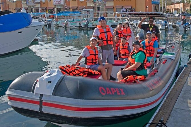 Whale Watching Snorkel Combo - Shared-tour setup: max 10, plus a minimum group size