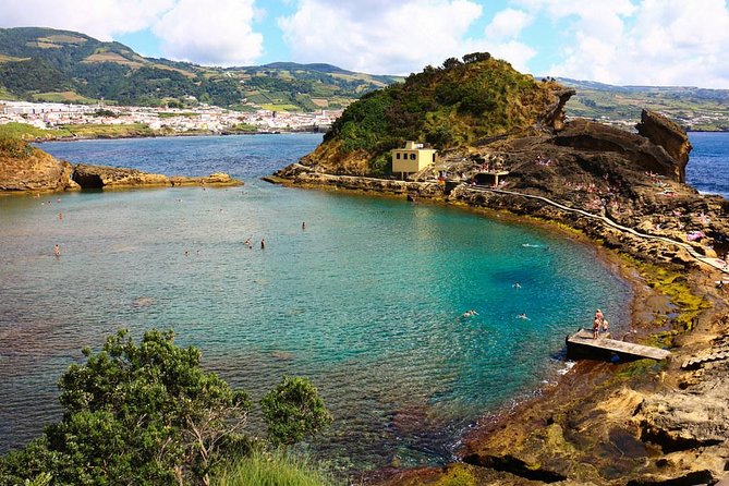 Whale Watching Tour + Vila Franca Islet: Full-day with lunch - Marina Pêro de Teive at 8:30: how the morning starts